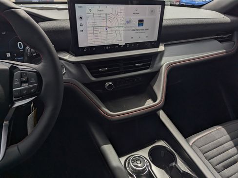 New 2026 Ford Explorer ST-Line w/ ST-Line Street Pack image 10