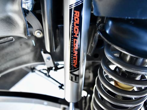 Used 2022 Jeep Wrangler Sport S w/ Sun And Sound Package image 35