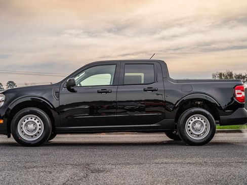 New 2026 Ford Maverick XL image 4