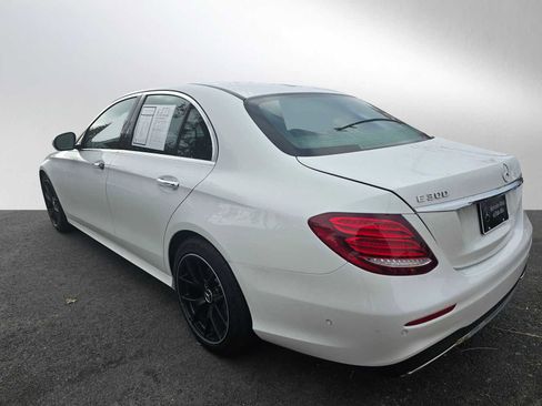 Used 2017 Mercedes-Benz E 300 image 5