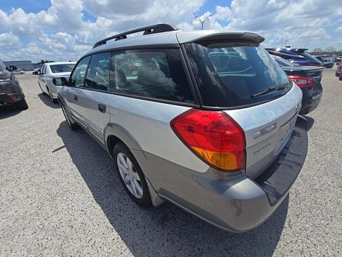 Used 2007 Subaru Outback 2.5i AWD/4WD image 6