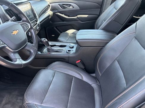 Used 2020 Chevrolet Traverse Premier w/ Redline Edition FWD image 10