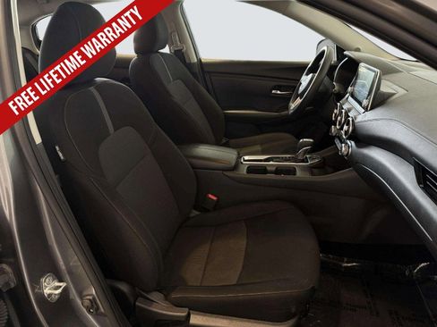 Used 2024 Nissan Sentra SV FWD image 30