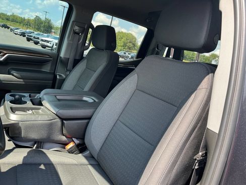 Used 2024 Chevrolet Silverado 1500 LT AWD/4WD image 13