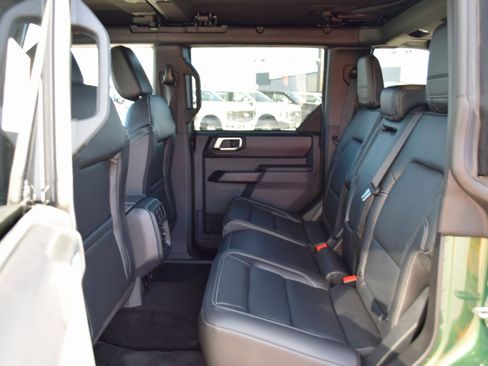 New 2025 Ford Bronco Outer Banks image 20