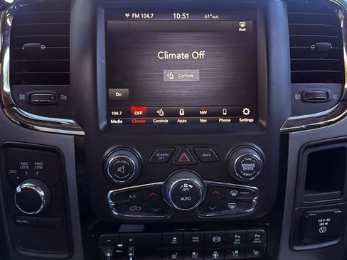 Used 2018 RAM 2500 Laramie w/ Sport Appearance Group image 22