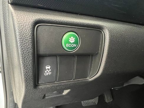 Used 2014 Honda Accord Sport image 28