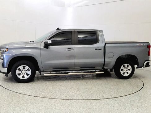 Used 2021 Chevrolet Silverado 1500 LT AWD/4WD image 4