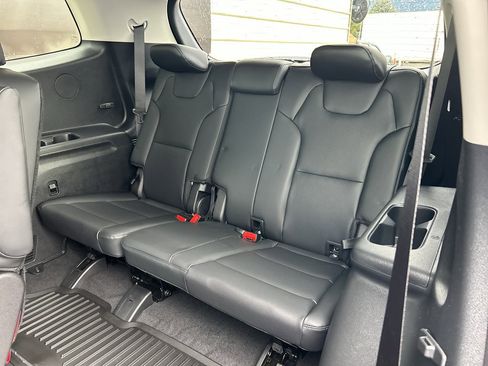 New 2025 Kia Telluride S image 14
