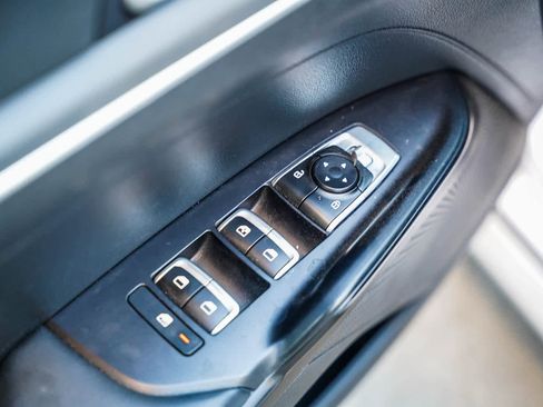 Used 2022 Kia K5 LXS image 15