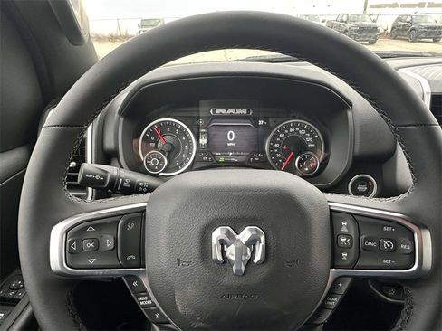 New 2026 RAM 1500 4x4 Crew Cab image 13