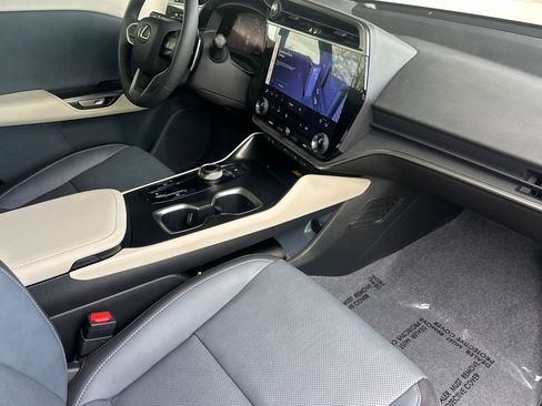 Used 2023 Lexus RZ 450e Premium w/ Technology Package image 20