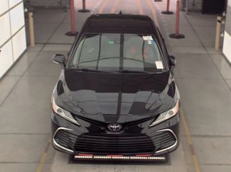 Used 2022 Toyota Camry XLE FWD video 2