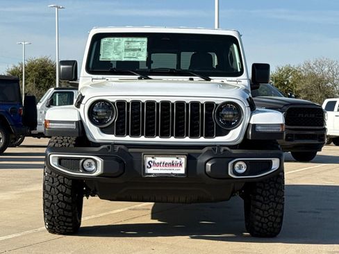 New 2026 Jeep Gladiator Sport AWD/4WD image 2