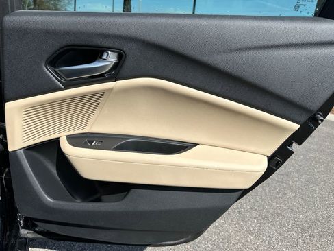 Used 2023 Acura TLX w/ Technology Package image 32