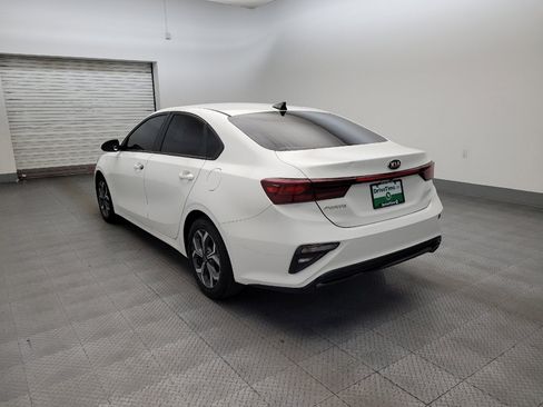 Used 2021 Kia Forte LXS FWD image 5