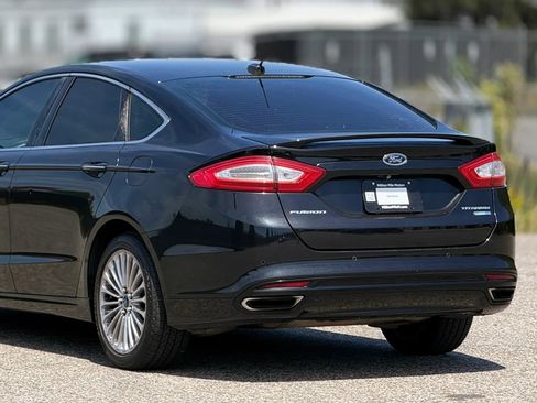 Used 2014 Ford Fusion Titanium AWD/4WD image 16