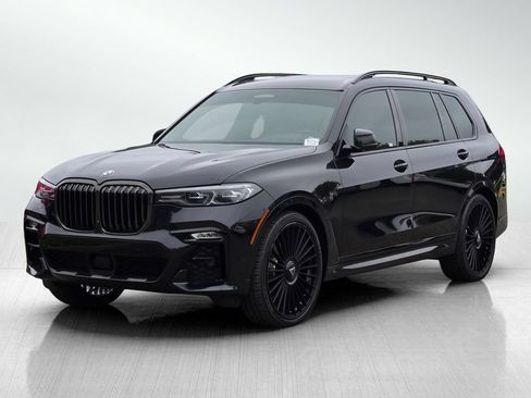 Used 2022 BMW X7 xDrive40i w/ M Sport Package AWD/4WD image 8