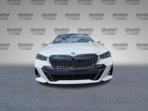 Certified 2026 BMW 550e xDrive w/ Executive Package AWD/4WD image 5