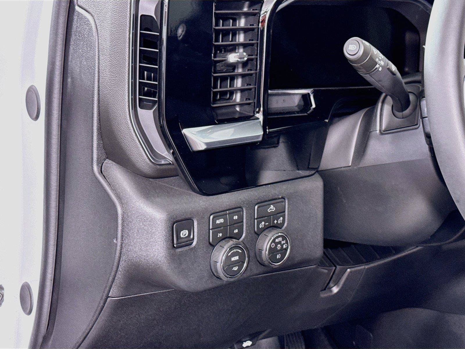New 2026 Chevrolet Silverado 1500 RST AWD/4WD image 4