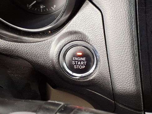 Used 2016 Subaru Outback 2.5i Limited image 16