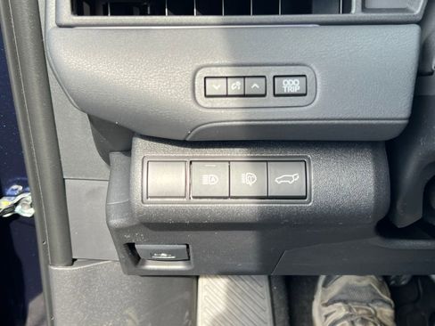 New 2026 Toyota bZ XLE Plus image 21