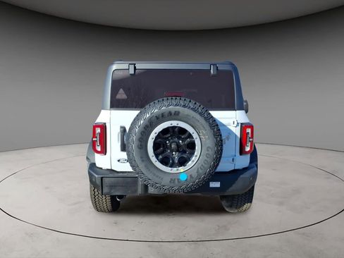 New 2026 Ford Bronco Outer Banks w/ Sasquatch Package image 7