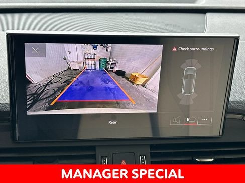 Used 2023 Audi Q5 2.0T Premium w/ Convenience Package AWD/4WD image 18
