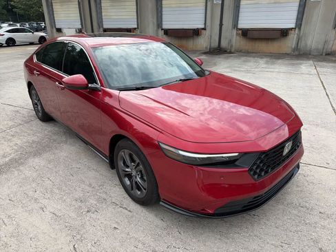 Used 2025 Honda Accord EX-L image 14