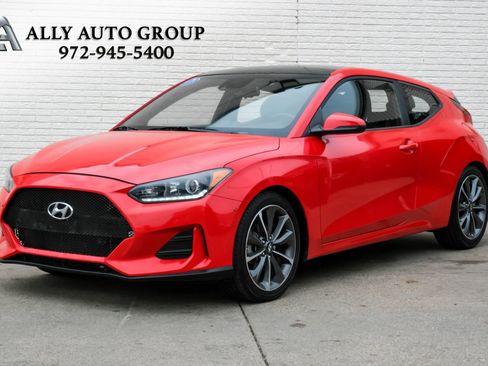 Used 2020 Hyundai Veloster 2.0 Premium image 1