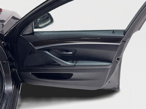 Used 2016 BMW 528i Sedan image 27