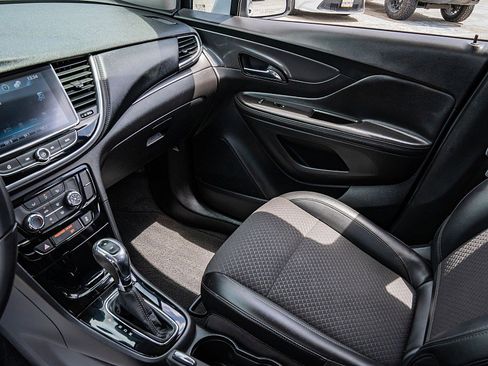 Used 2018 Buick Encore Preferred FWD image 16