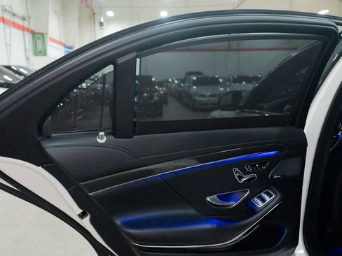 Used 2018 Mercedes-Benz S 63 AMG 4MATIC Sedan image 22