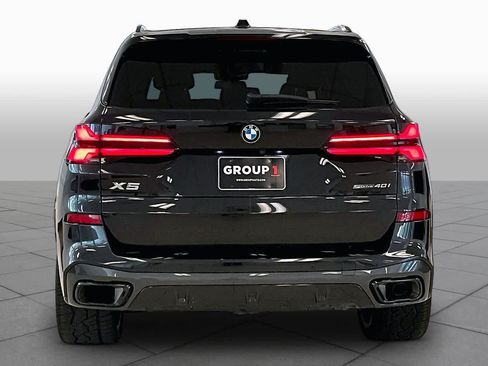 Used 2024 BMW X5 sDrive40i w/ M Sport Package RWD image 4