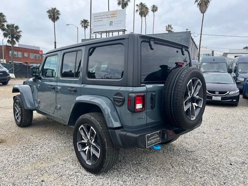 Used 2024 Jeep Wrangler Unlimited w/ LED Headlamp & Fog Lamp Group image 7