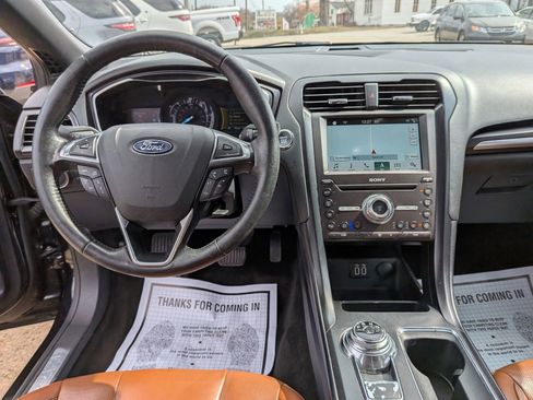 Used 2019 Ford Fusion Energi Titanium image 37