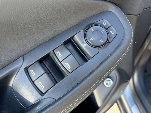 Used 2023 Buick Encore GX Essence w/ Experience Buick Package AWD/4WD image 13