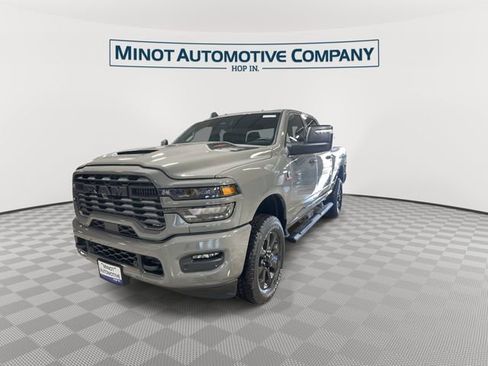 New 2026 RAM 2500 Tradesman AWD/4WD image 4