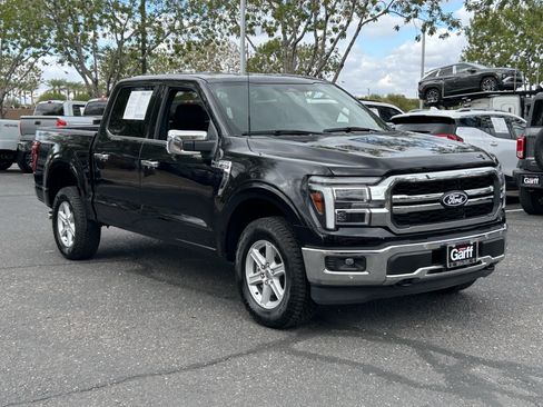 Used 2025 Ford F150 Lariat AWD/4WD image 6