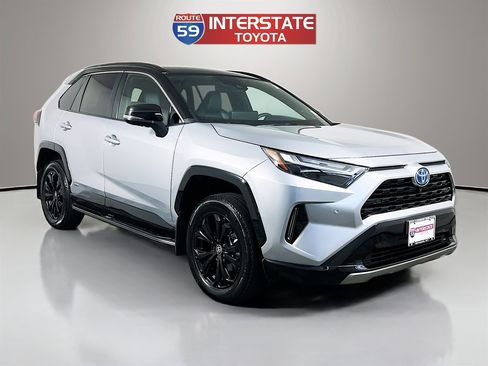 Certified 2024 Toyota RAV4 XSE w/ Advanced Technology Package AWD/4WD image 1