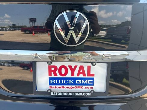Used 2020 Volkswagen Atlas Cross Sport SEL AWD/4WD image 29