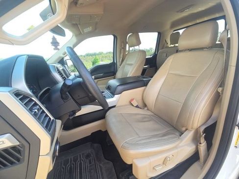Used 2016 Ford F150 Lariat RWD image 20