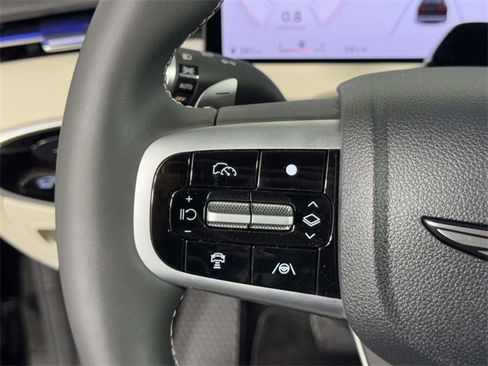 New 2026 Genesis GV70 2.5T Advanced image 21