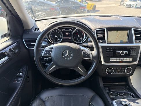 Used 2016 Mercedes-Benz GL 450 4MATIC image 22