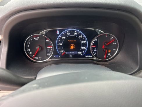 Used 2023 GMC Acadia Denali AWD/4WD image 8