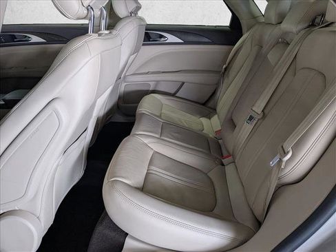 Used 2019 Lincoln MKZ Reserve FWD image 19