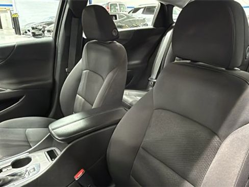 Certified 2024 Chevrolet Malibu LT image 12
