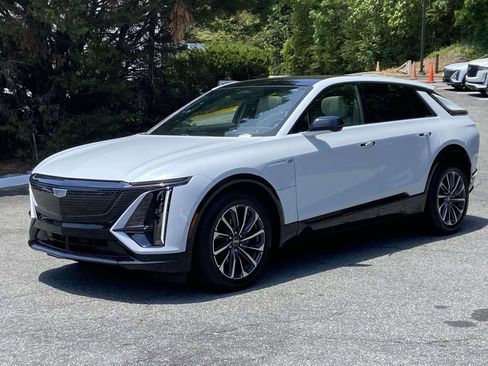 New 2026 Cadillac Lyriq Sport AWD/4WD image 1