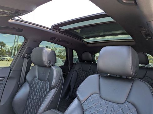 Used 2020 Audi SQ5 Prestige w/ Prestige Package AWD/4WD image 25