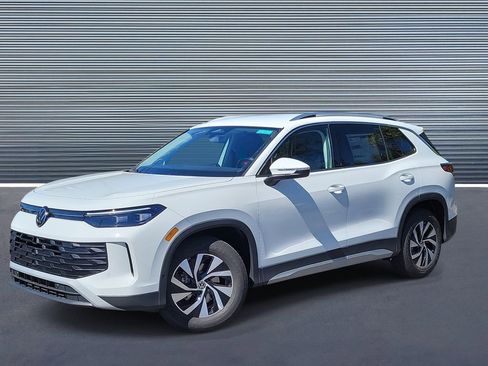 New 2026 Volkswagen Tiguan S image 1